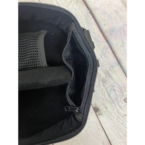 Bose QC 1 case Empty Case for Bose QC-1 Headphones Original Carrying Case Only - Picture 10 of 11